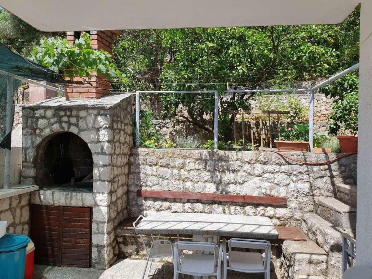 Apartmani Bajgoric 内乌姆 外观 照片