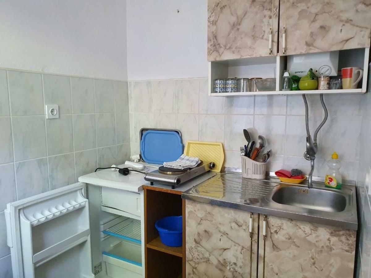Apartmani Bajgoric 内乌姆 外观 照片